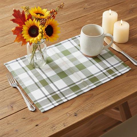 Hayson Sage Plaid Placemats Set of 4-Lange General Store