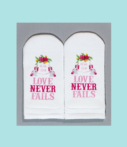 Love Never Fails Socks-Lange General Store