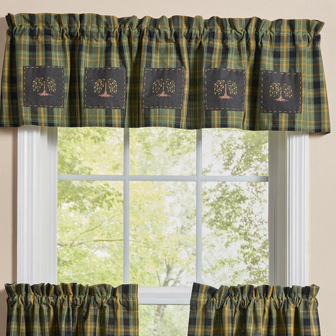Willowton Patch Plaid Valance-Lange General Store